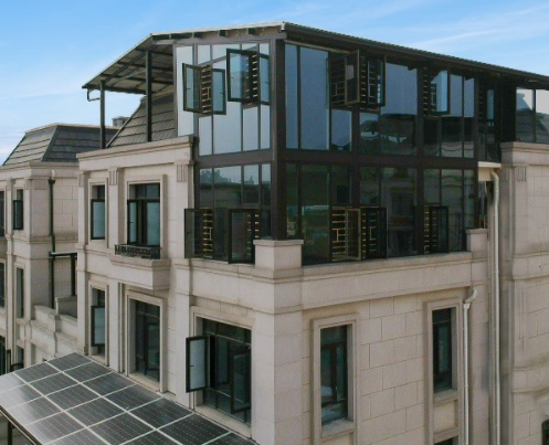 家用太陽(yáng)能光伏發(fā)電.jpg 家用太陽(yáng)能光伏發(fā)電.jpg