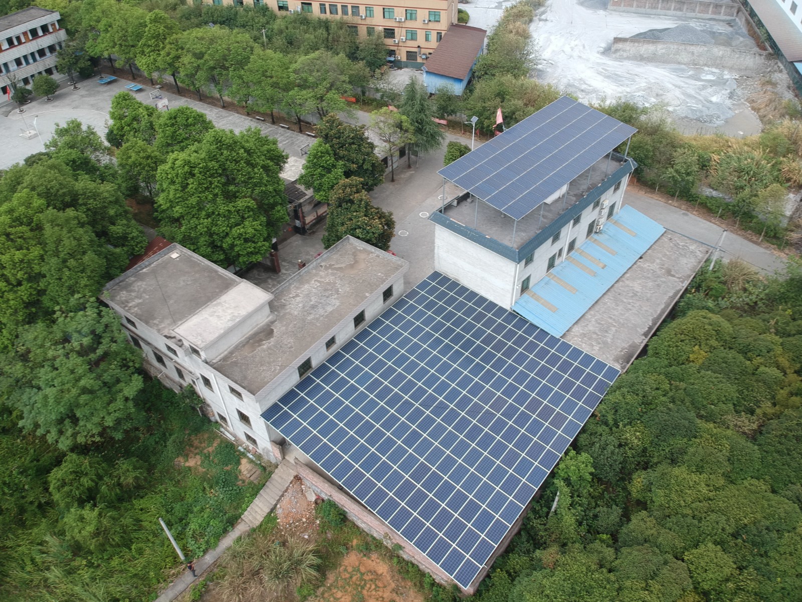 工廠限電停產(chǎn)，商場4點下班！缺電問題再發(fā)酵，不裝光伏開工都難！