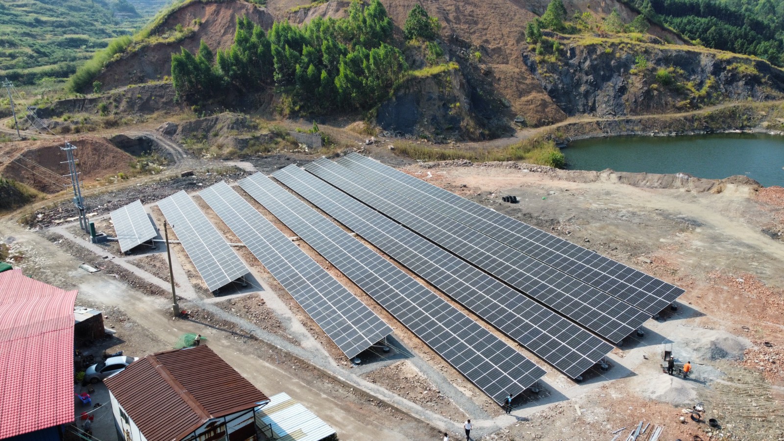 大力發(fā)展風電、光伏等新能源！湖南發(fā)布《關于深入打好污染防治攻堅戰(zhàn)的實施意見》