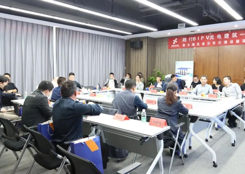 光伏電站_家用太陽能光伏發(fā)電_光伏發(fā)電代理加盟 光伏電站_家用太陽能光伏發(fā)電_光伏發(fā)電代理加盟