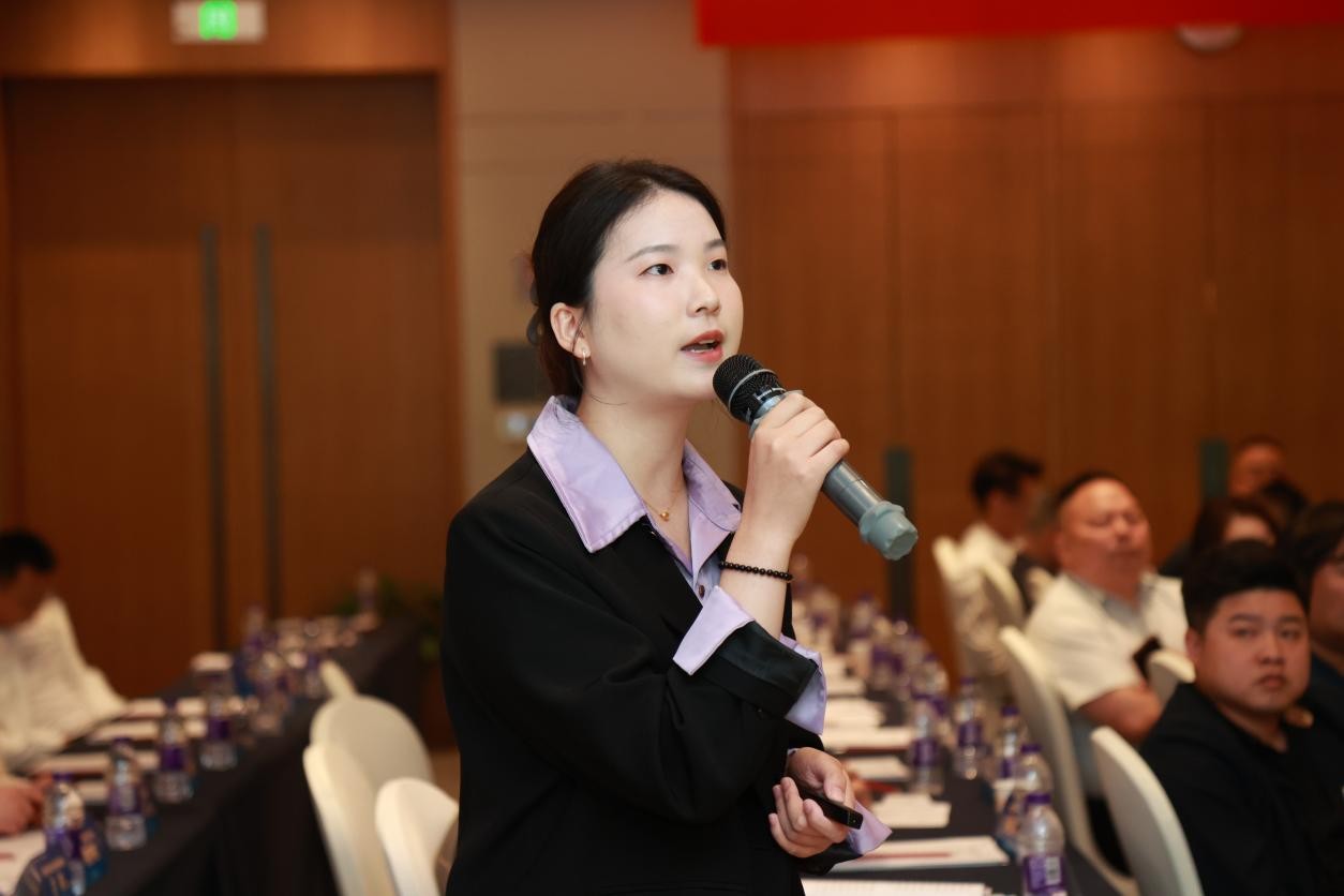 光伏電站_家用太陽能光伏發(fā)電_光伏發(fā)電代理加盟 光伏電站_家用太陽能光伏發(fā)電_光伏發(fā)電代理加盟