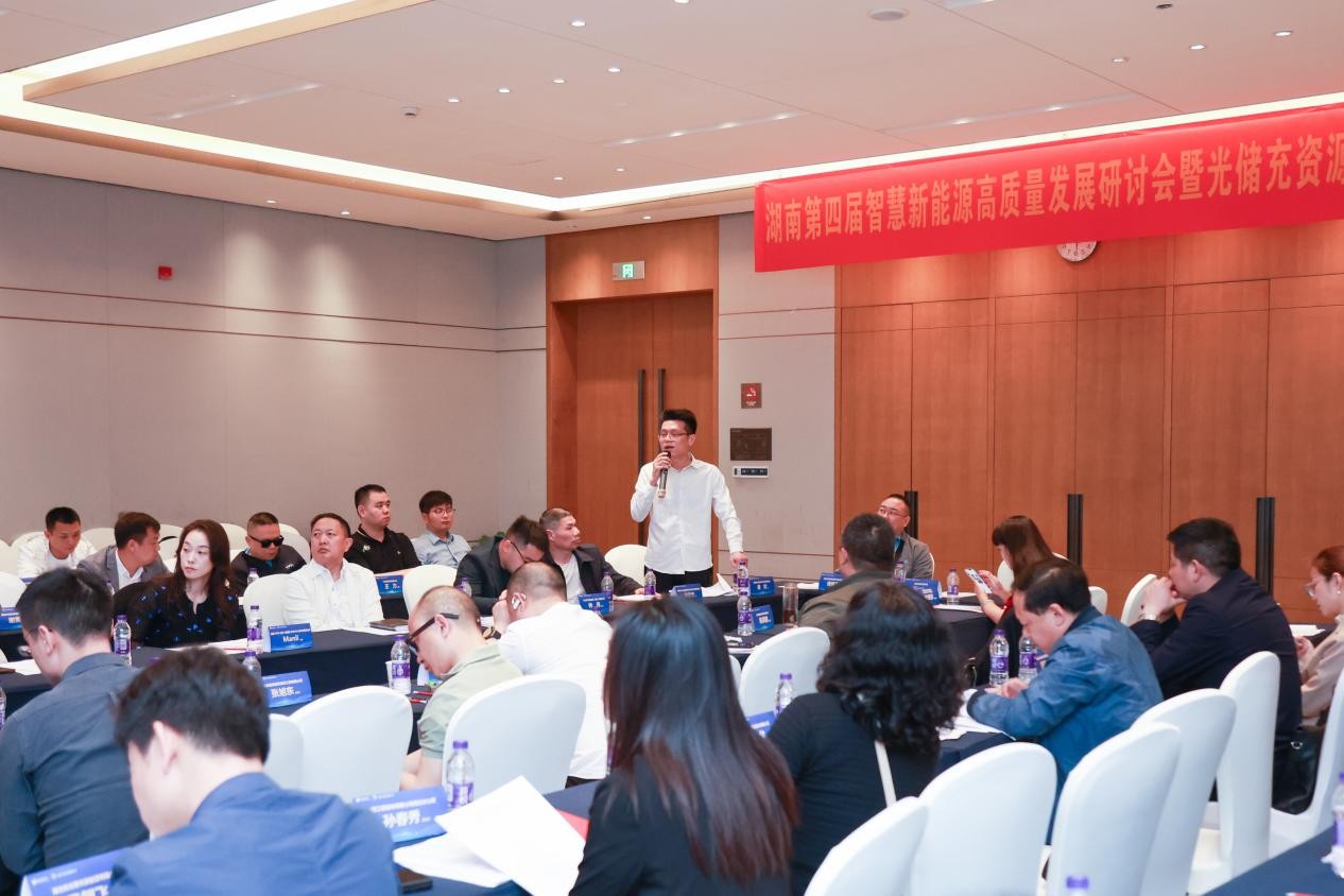 光伏電站_家用太陽能光伏發(fā)電_光伏發(fā)電代理加盟 光伏電站_家用太陽能光伏發(fā)電_光伏發(fā)電代理加盟