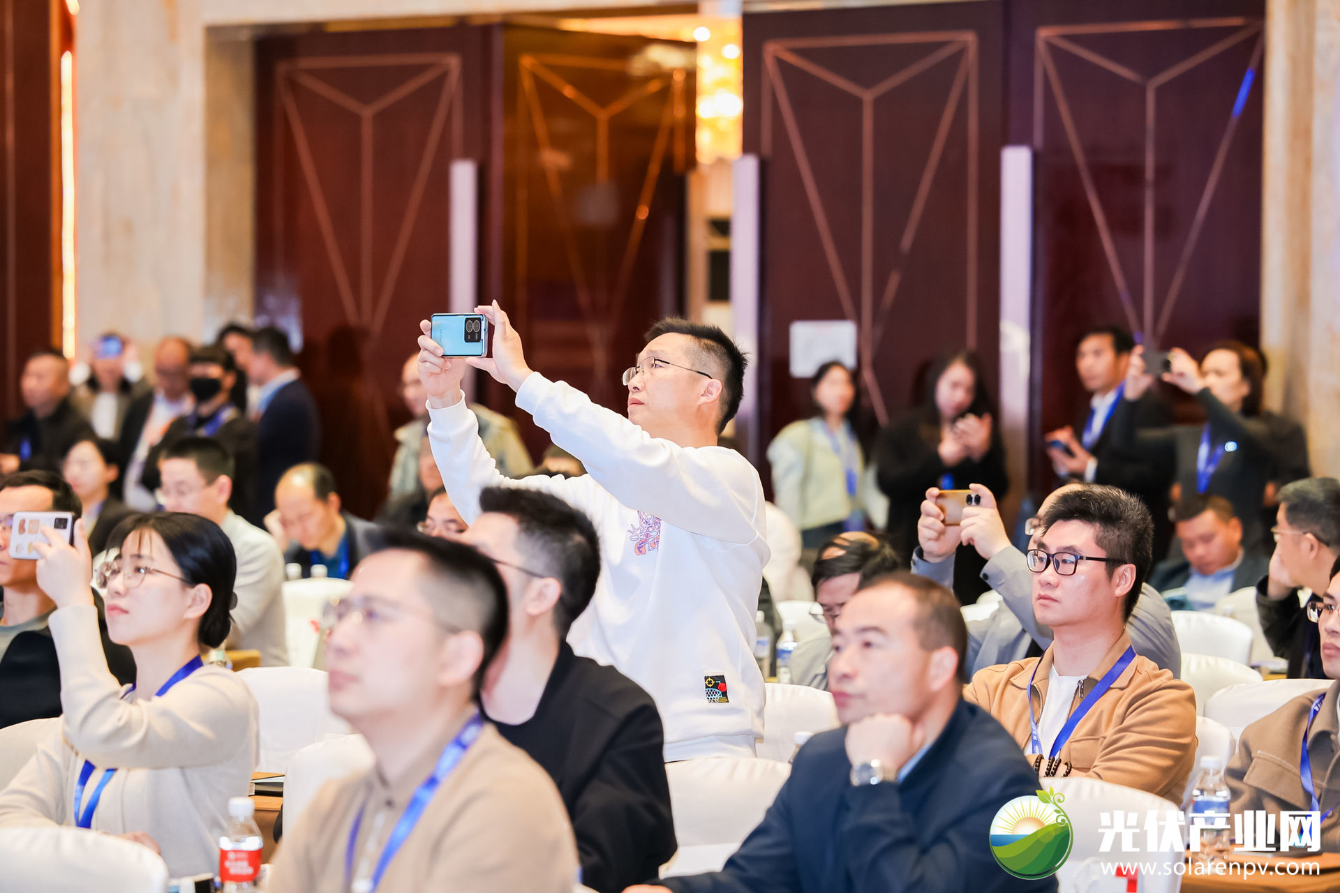 光伏電站_家用太陽能光伏發(fā)電_光伏發(fā)電代理加盟 光伏電站_家用太陽能光伏發(fā)電_光伏發(fā)電代理加盟